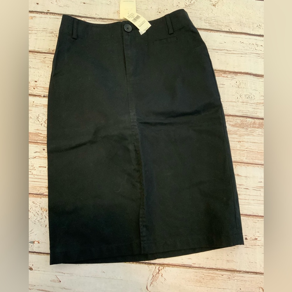 Banana Republic Black Pencil Skirt Sz 2 NWT - Minimalist Old Money Sexy‎ Slit